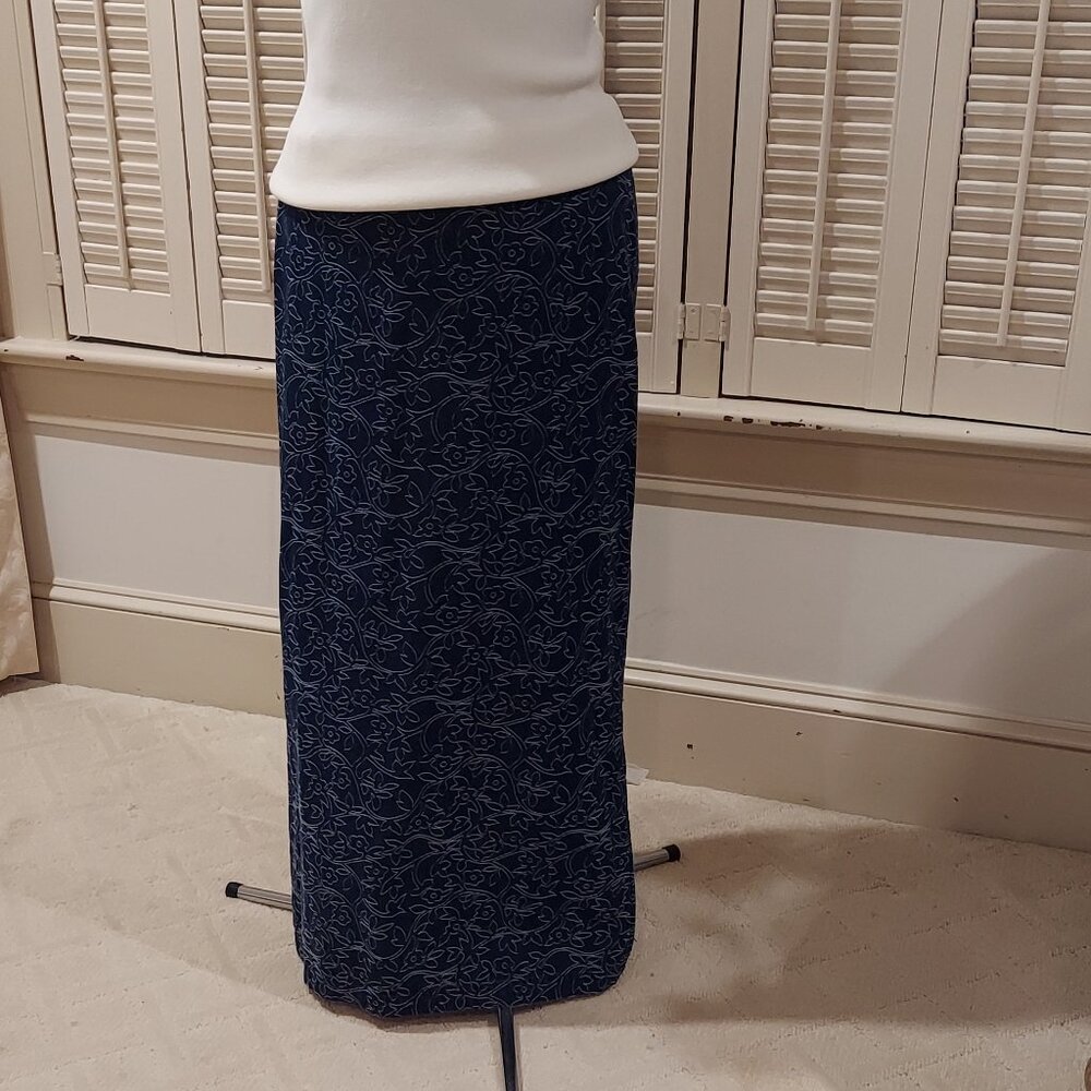 Floral Embroidered Denim Maxi Skirt with Tencel Size X-Small